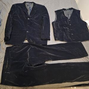 United Colors Of Benetton Made In Italy 3 Piece Suit Black Tops Sz 52 Pant Sz 50